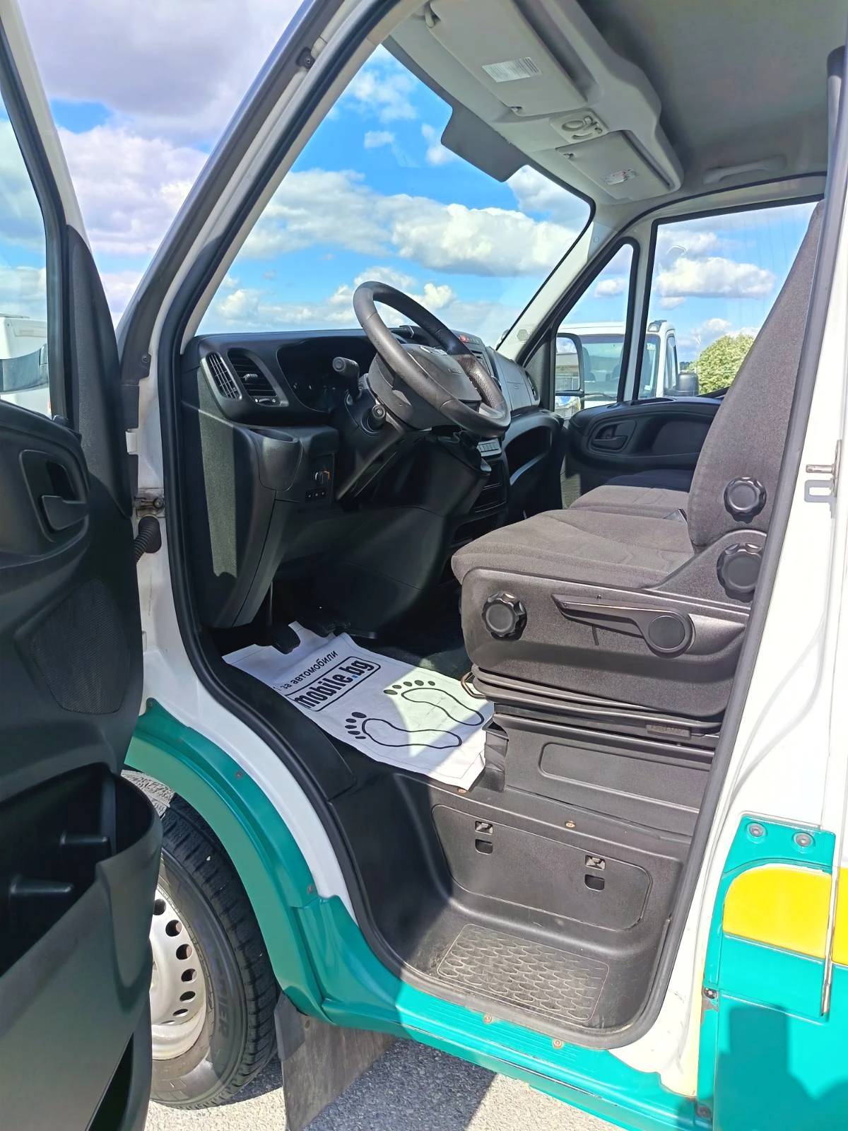Iveco Daily 35S17, снимка 9 - Бусове и автобуси - 56087942