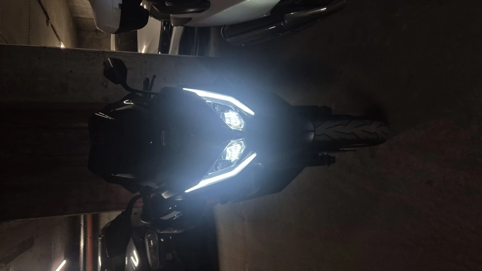 Kymco AK 550, снимка 10 - Мотоциклети и мототехника - 54187284