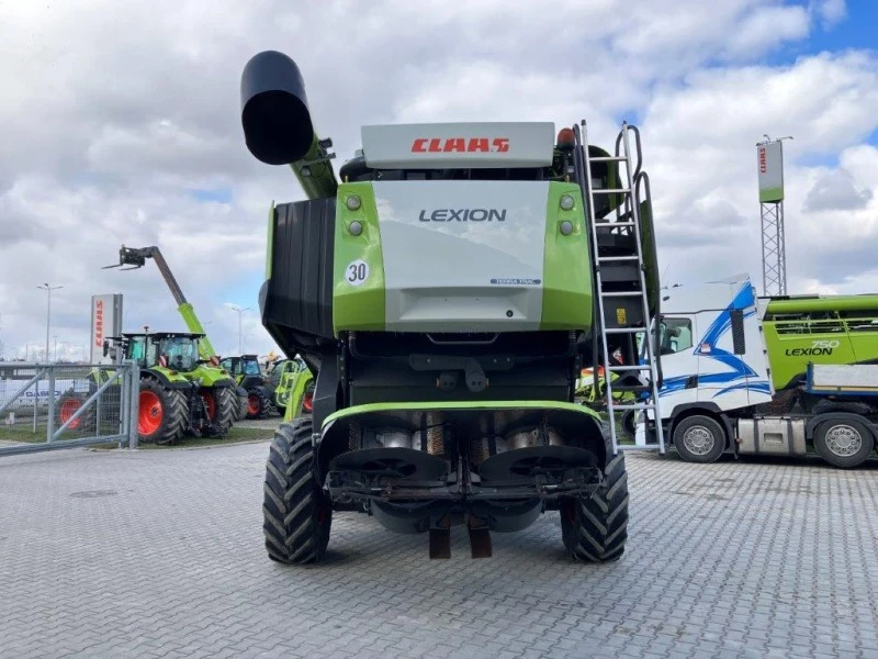 Комбайн Claas КОМБАЙН CLAAS LEXION 770 TT + V1200 2013 г., снимка 4 - Селскостопанска техника - 45541130