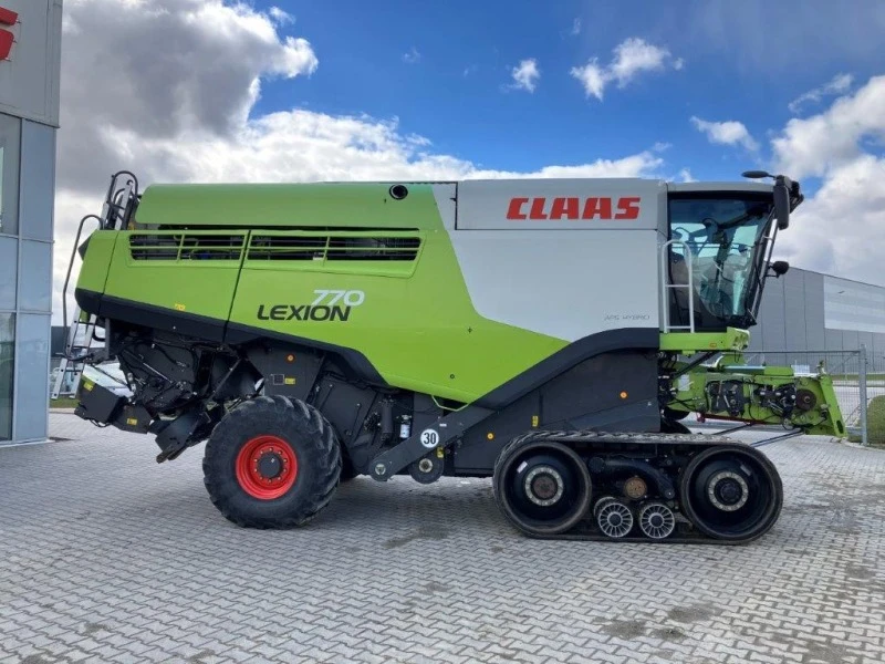 Комбайн Claas КОМБАЙН CLAAS LEXION 770 TT + V1200 2013 г., снимка 2 - Селскостопанска техника - 45541130