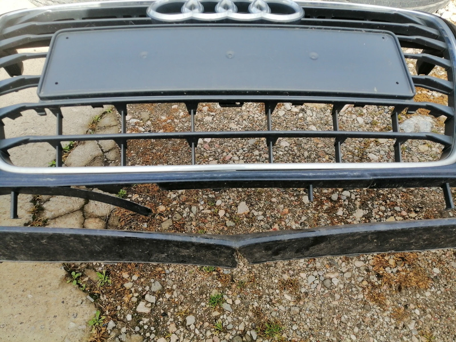     A3 ....8V3807437.... | Mobile.bg   4