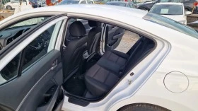 Hyundai Elantra 1.6i ГАЗ.ИНЖ., снимка 10