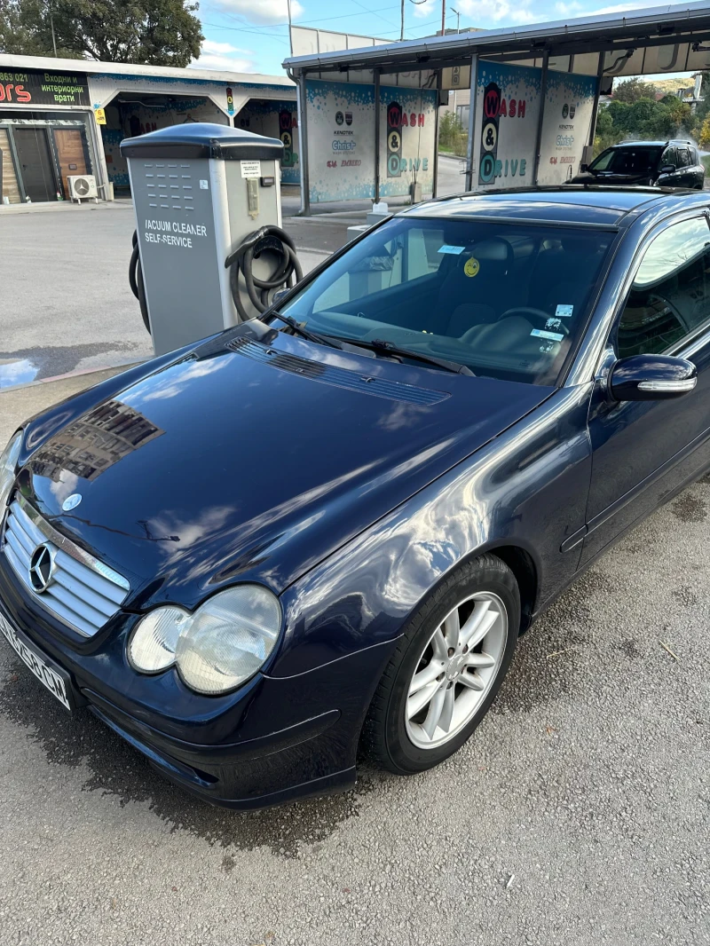 Mercedes-Benz C 220 2.2, снимка 6 - Автомобили и джипове - 47526196