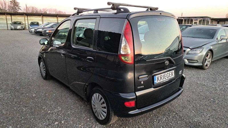 Toyota Yaris verso 1.4 D4D NOV VNOS GERMANY, снимка 9 - Автомобили и джипове - 48001987