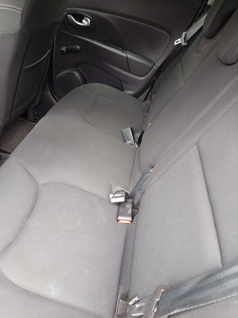 Renault Clio, снимка 9 - Автомобили и джипове - 49979590