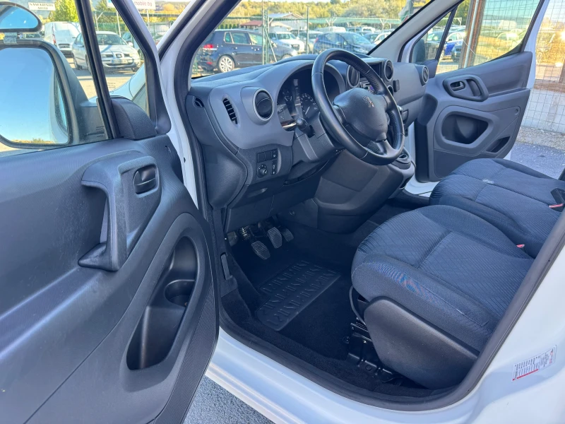 Peugeot Partner 1.6eHDI-LONG, снимка 16 - Автомобили и джипове - 51761196
