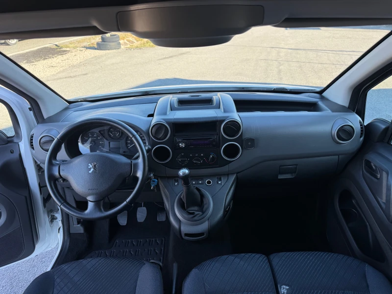 Peugeot Partner 1.6eHDI-LONG, снимка 8 - Автомобили и джипове - 51761196