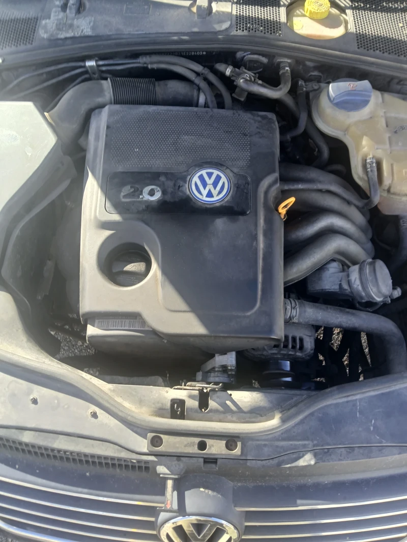 VW Passat VW Passat 2.0I  на части, снимка 2 - Автомобили и джипове - 52558408