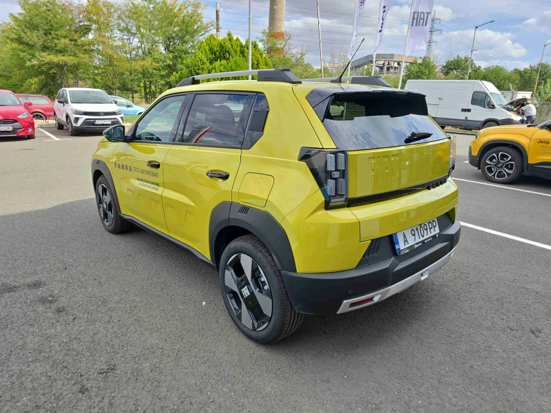 Fiat Grande Panda e-HYBRID 48V petrol, снимка 4 - Автомобили и джипове - 52331045