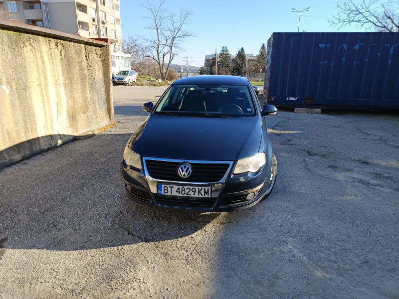 VW Passat, снимка 6 - Автомобили и джипове - 52938943