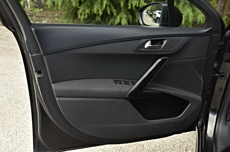 Peugeot 508 1.6 blue HDI head up display, снимка 7 - Автомобили и джипове - 53015755