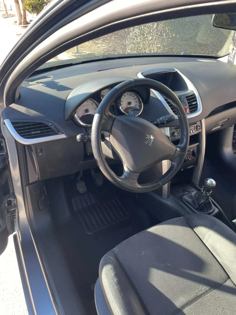 Peugeot 207 1.6i 170к.км , снимка 5 - Автомобили и джипове - 53269371