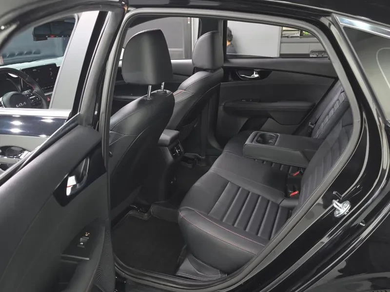 Kia K3 1.6 Turbo Gt  Signature | Mobile.bg � ����������� 11
