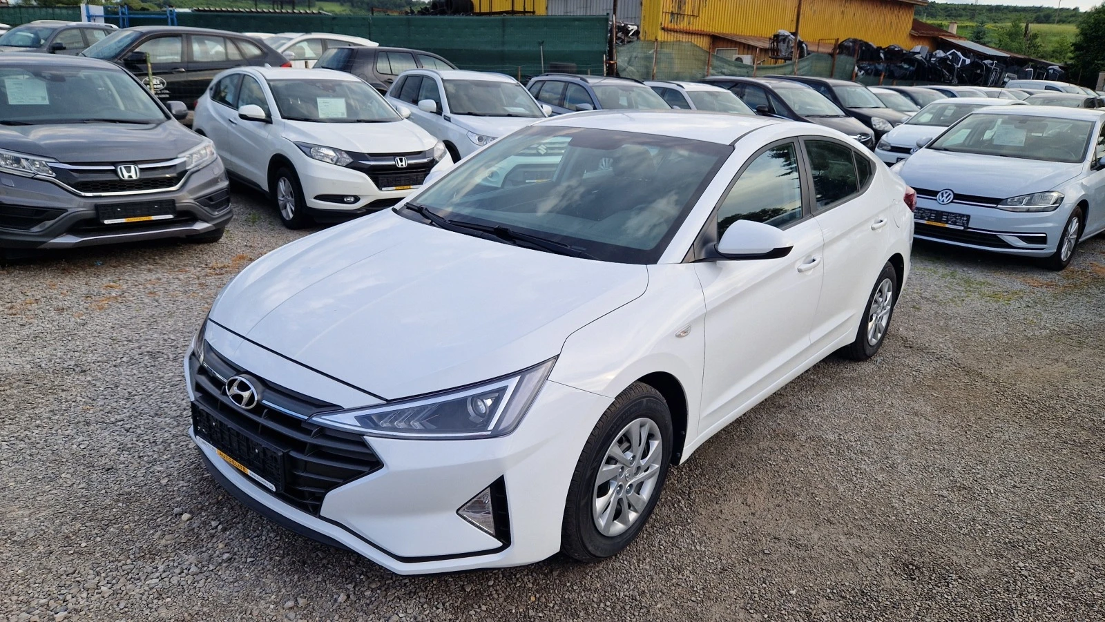 Hyundai Elantra 1.6i ГАЗ.ИНЖ., снимка 1