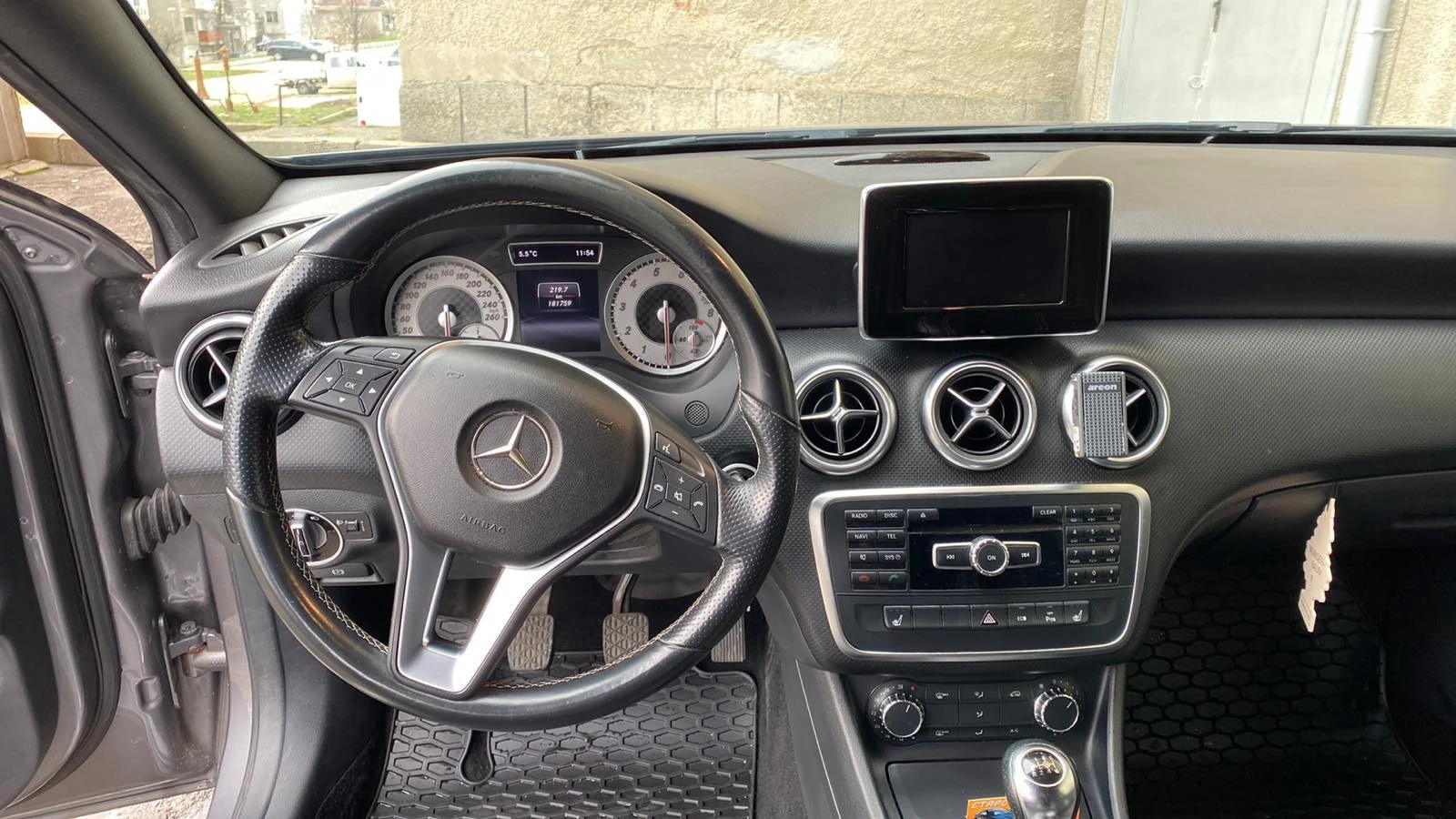 Mercedes-Benz A 180 | Mobile.bg — изображение 11