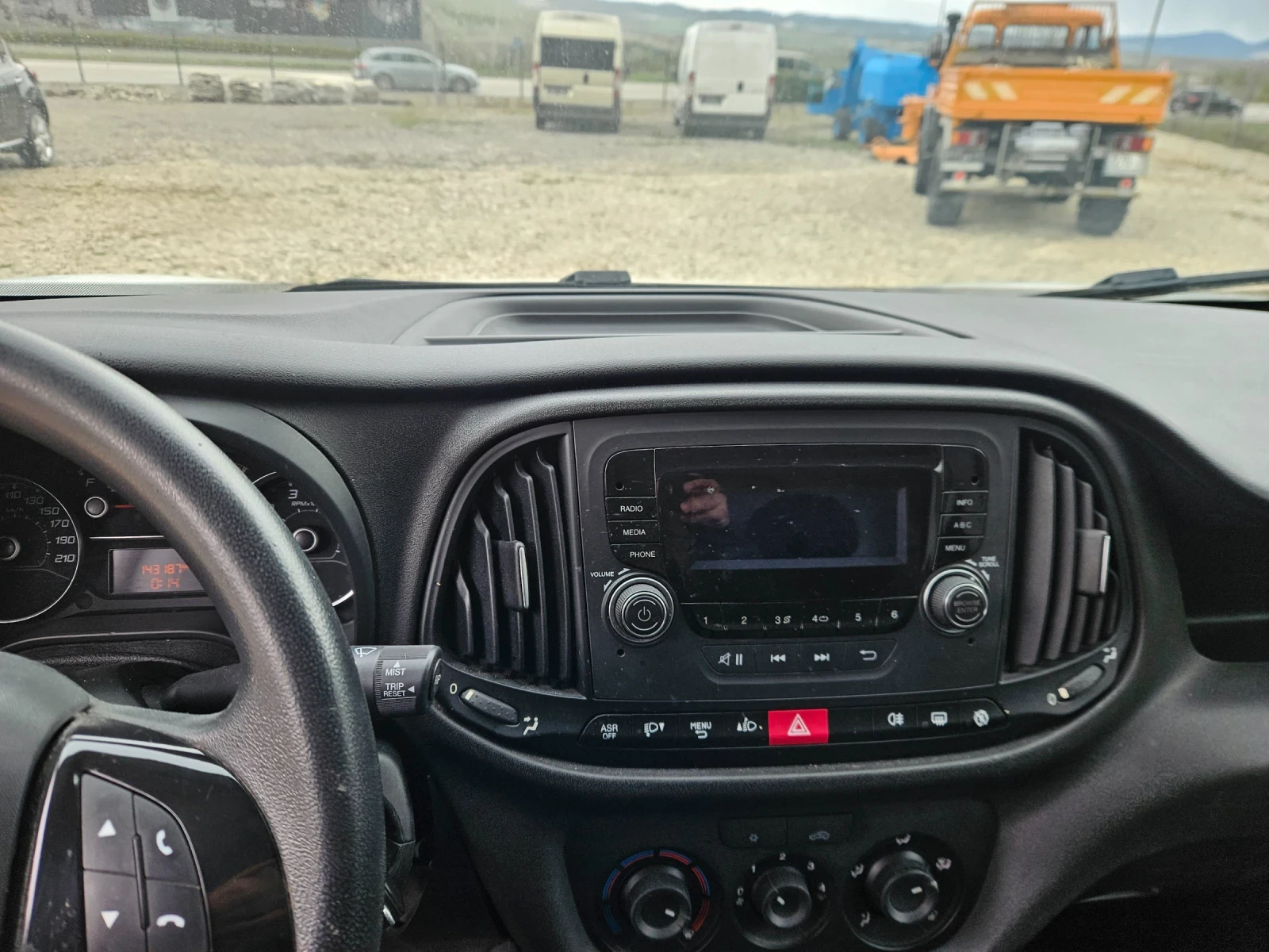 Fiat Doblo 1.3 МJET evro5B | Mobile.bg — изображение 15