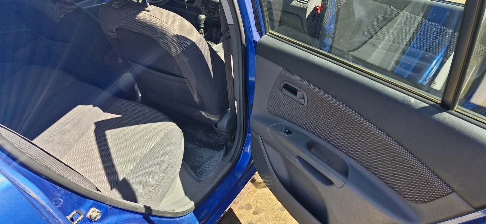 Kia Rio  - изображение 5