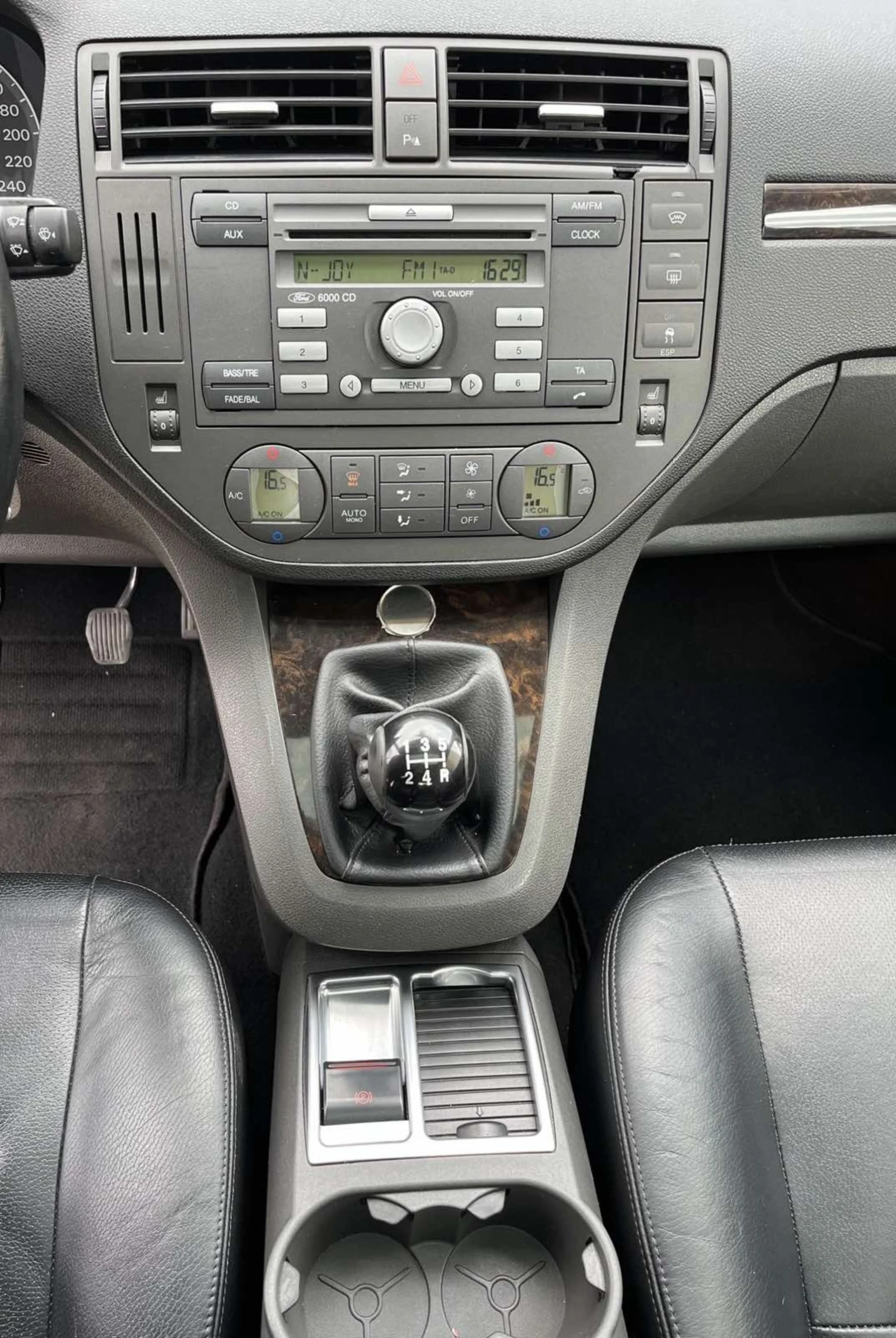 Ford C-max GHIA 1.6 TDCI - изображение 9