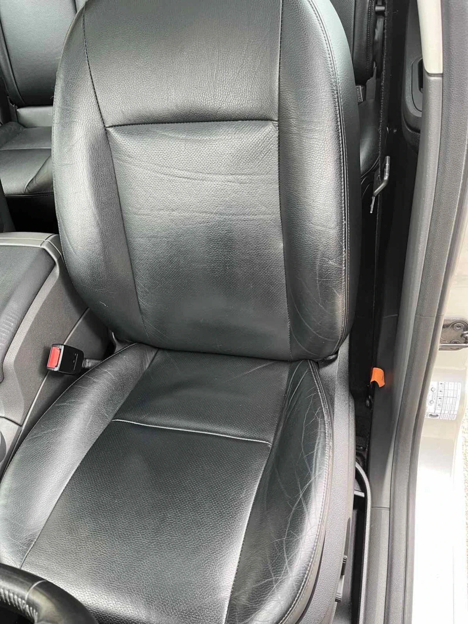Ford C-max GHIA 1.6 TDCI - изображение 6