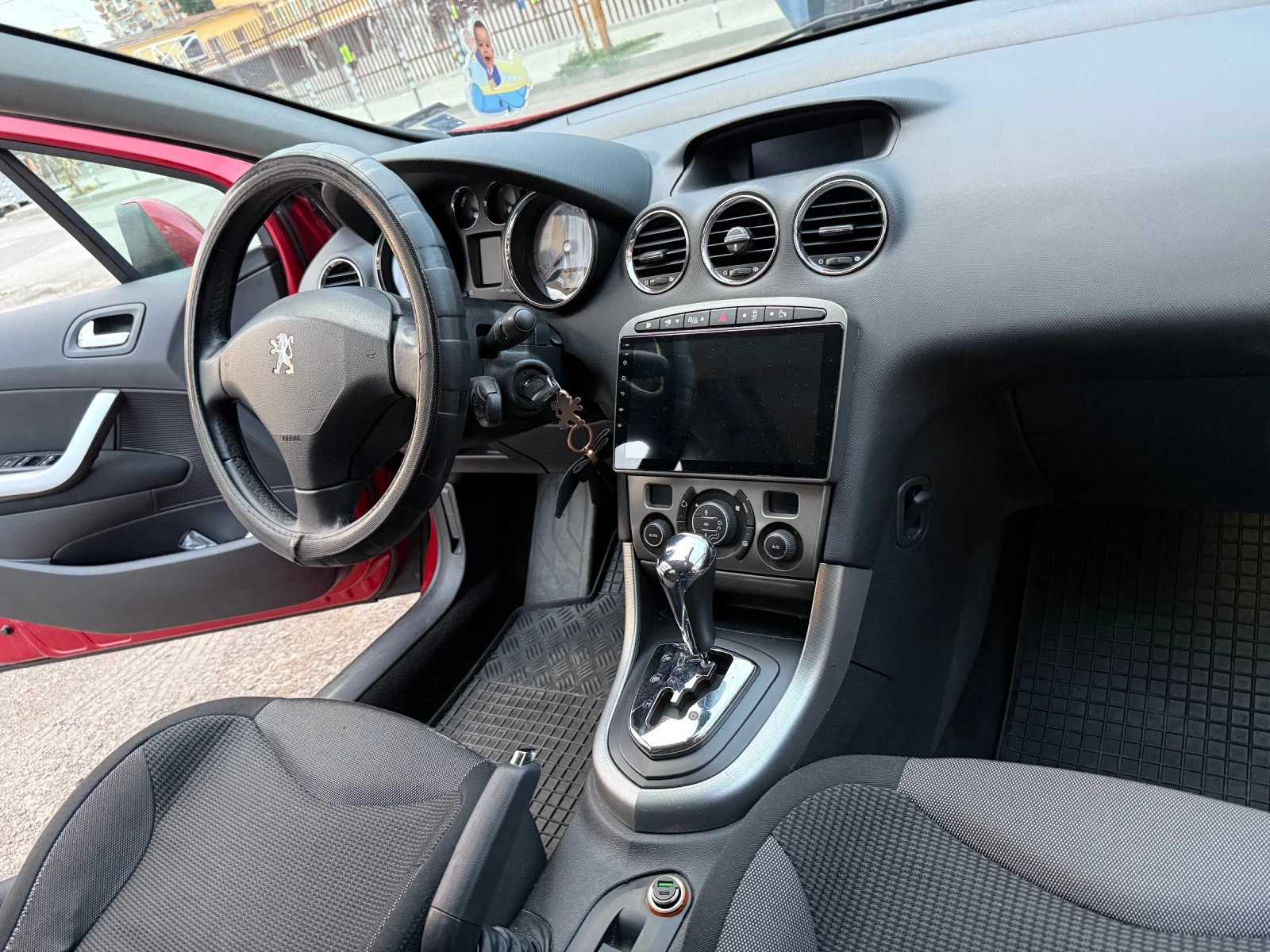 Peugeot 308 2.0 HDI - изображение 8
