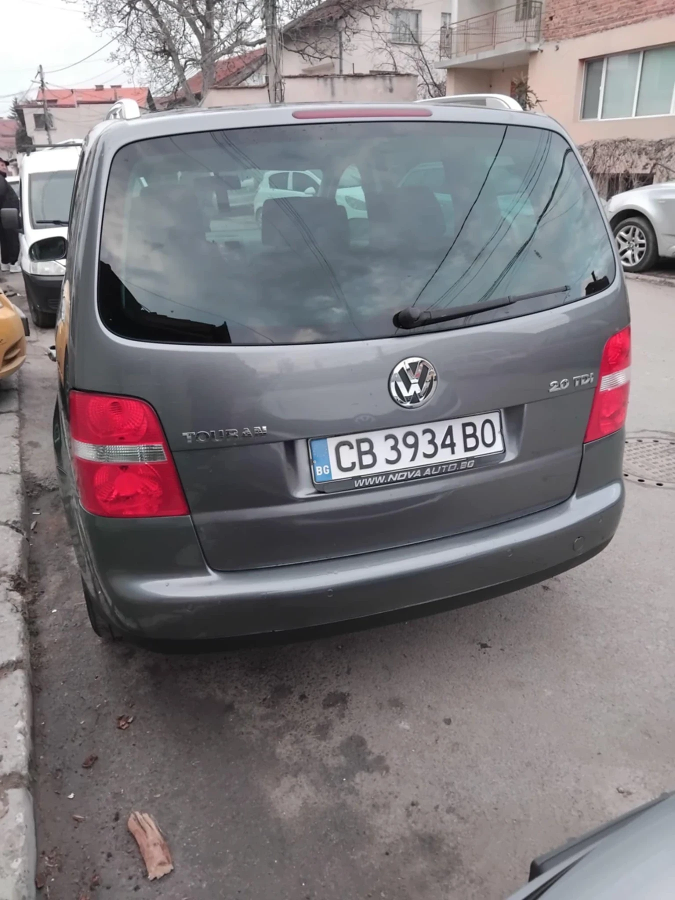 VW Touran 2.0 TDI - изображение 2