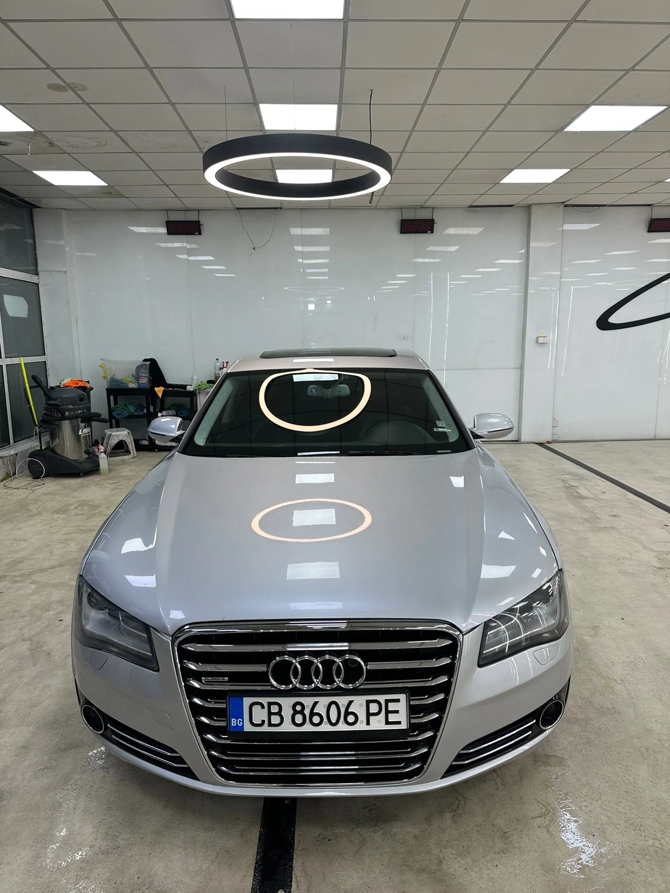 Audi A8 4.2 TDI ОБСЛУЖЕН! ВСИЧКИ ЕКСТРИ! - изображение 6
