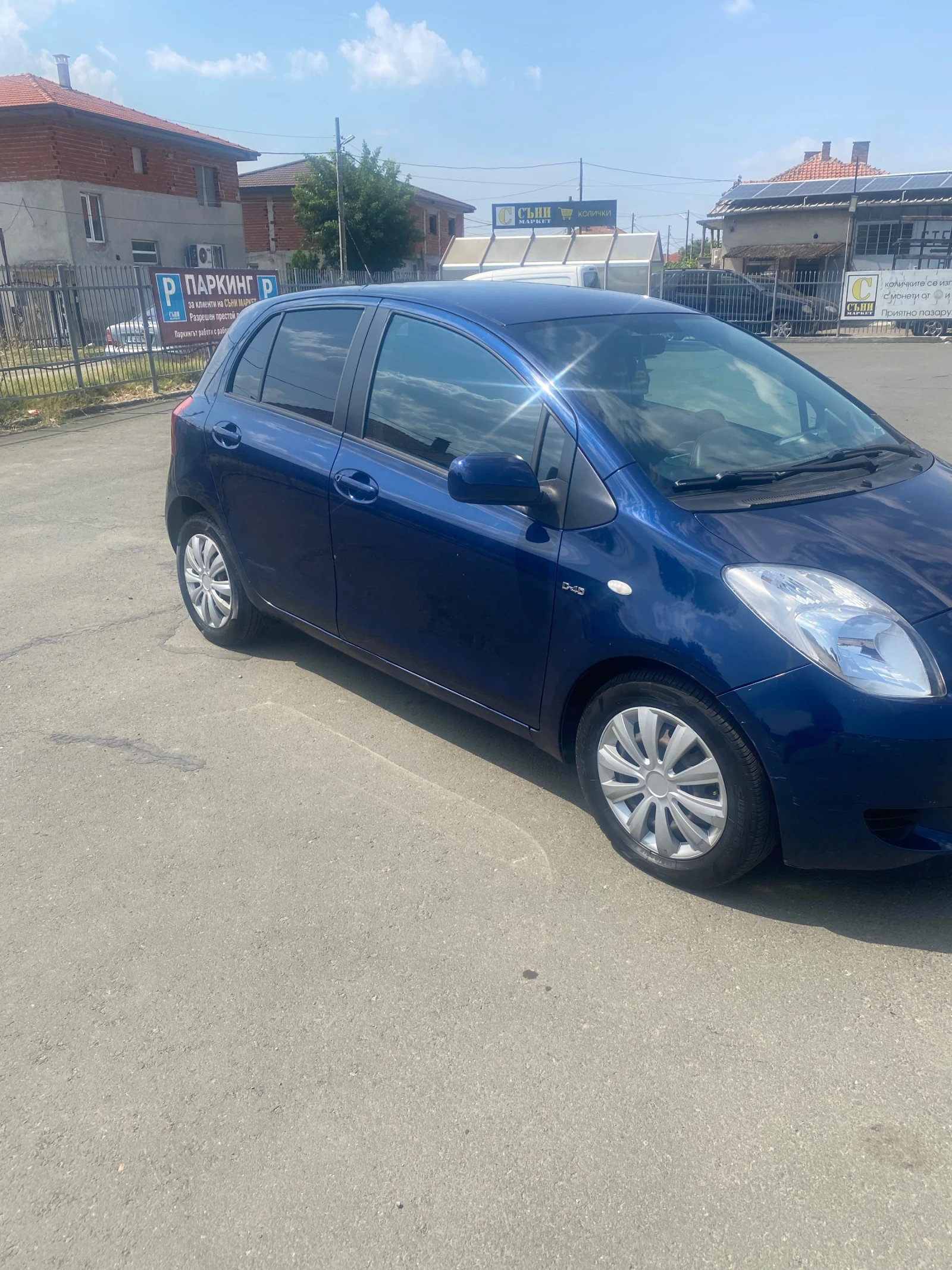 Toyota Yaris  - изображение 2