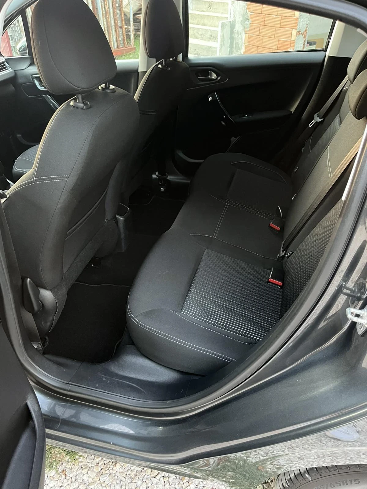 Peugeot 208 1.2/110коня/TURBO!/EURO6 - изображение 8