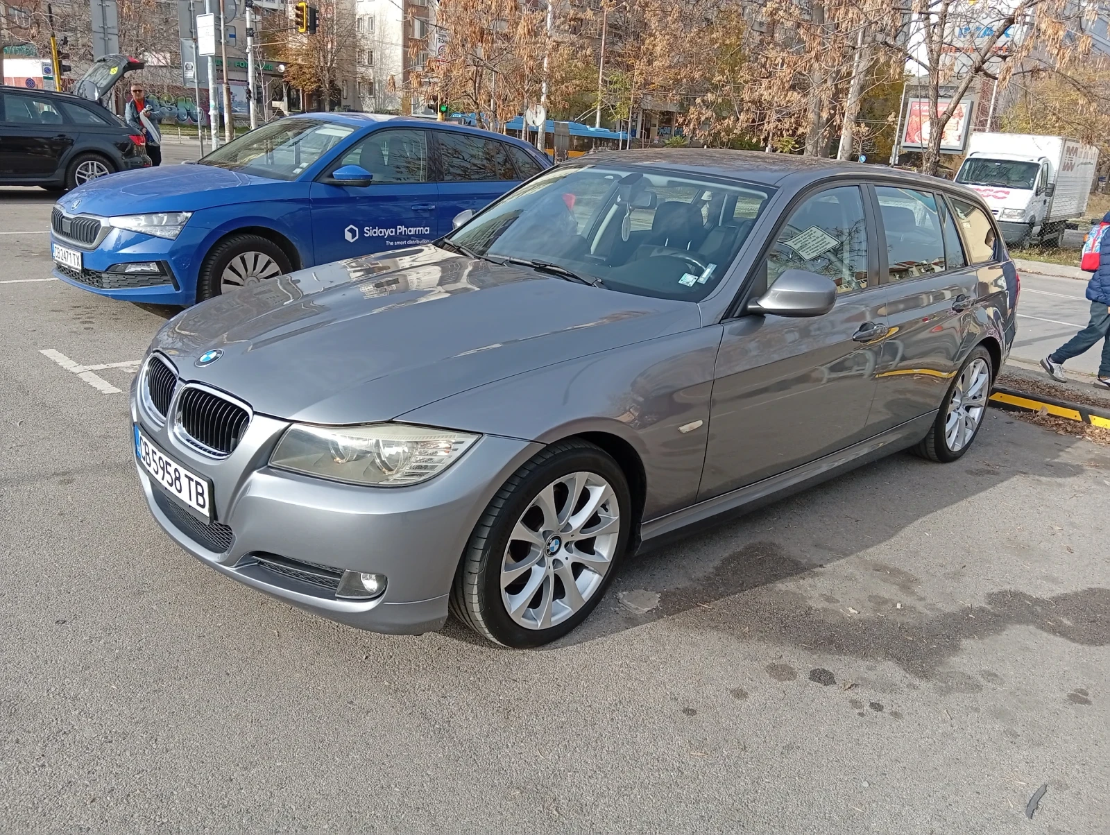 BMW 320 320D - изображение 7