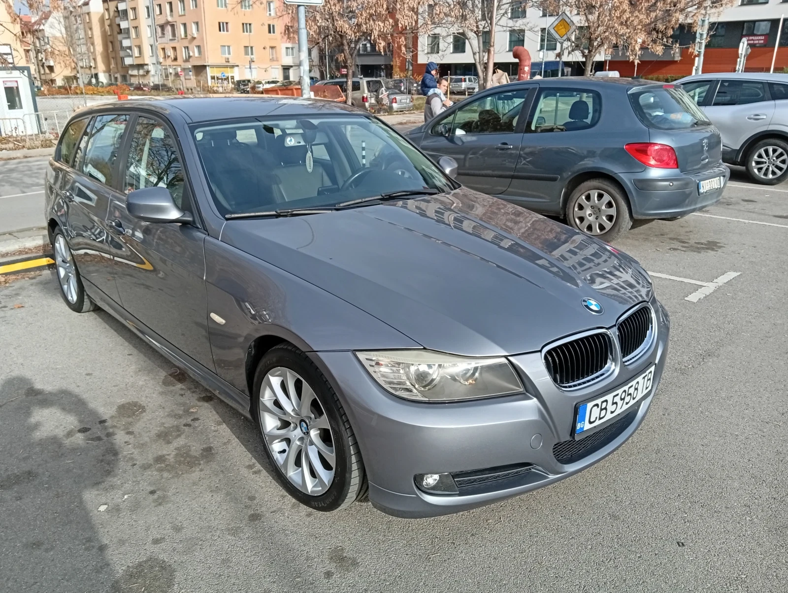 BMW 320 320D - изображение 4