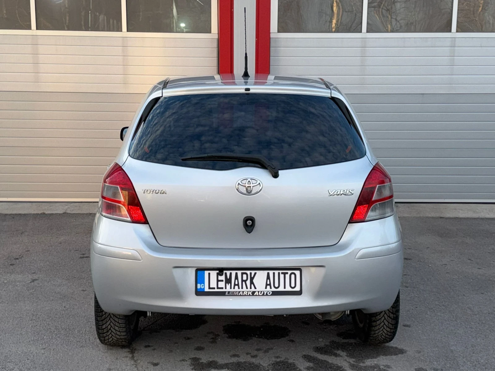 Toyota Yaris 1.4D-4D AUTOMATIK NAVI EVRO 5A ������!!! | Mobile.bg � ����������� 9