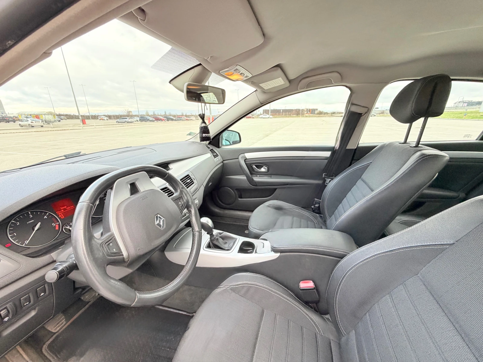 Renault Laguna 2.0 Dizel | Mobile.bg � ����������� 12