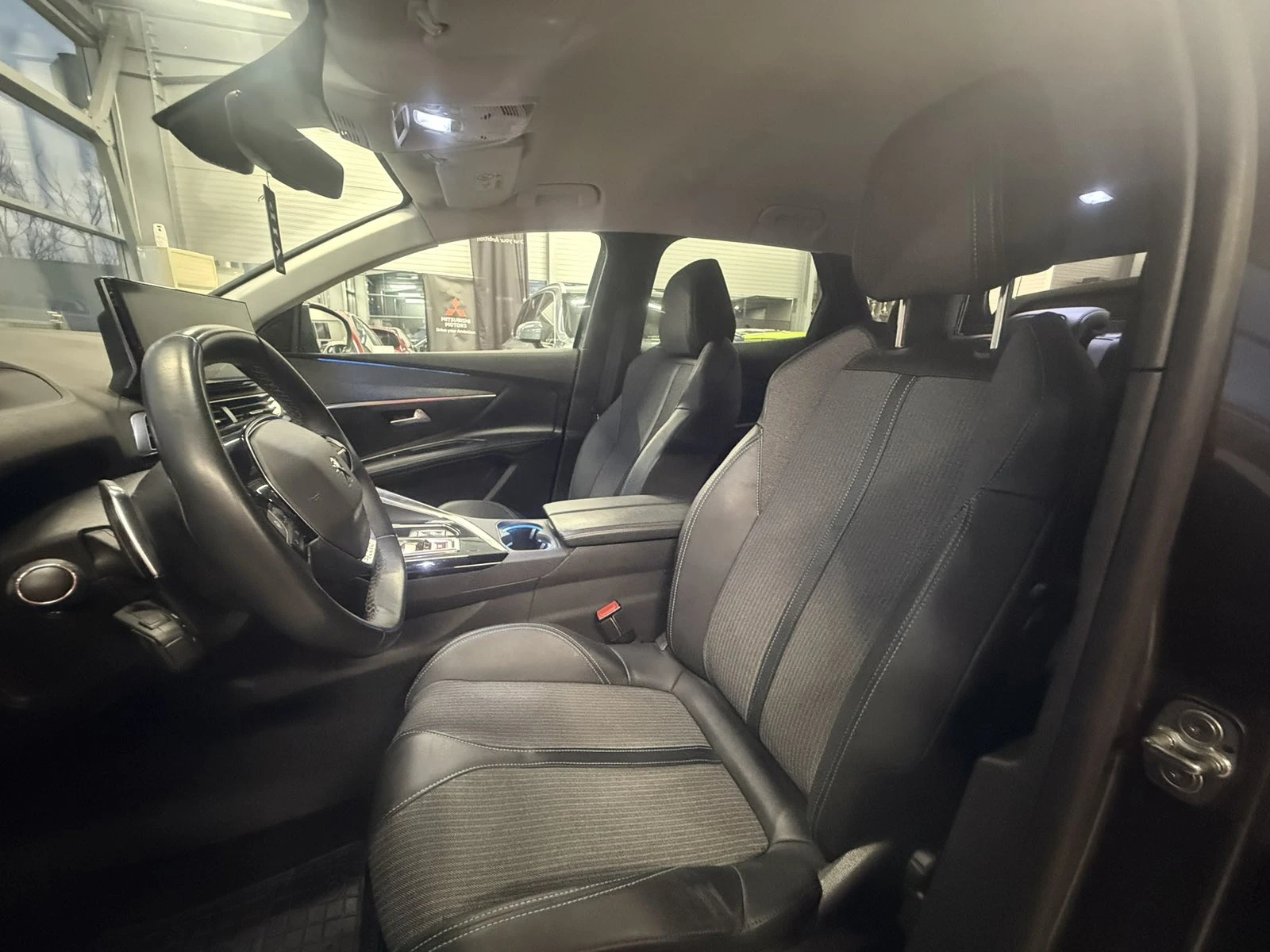 Peugeot 3008 Plug in Hybrid | Mobile.bg � ����������� 10