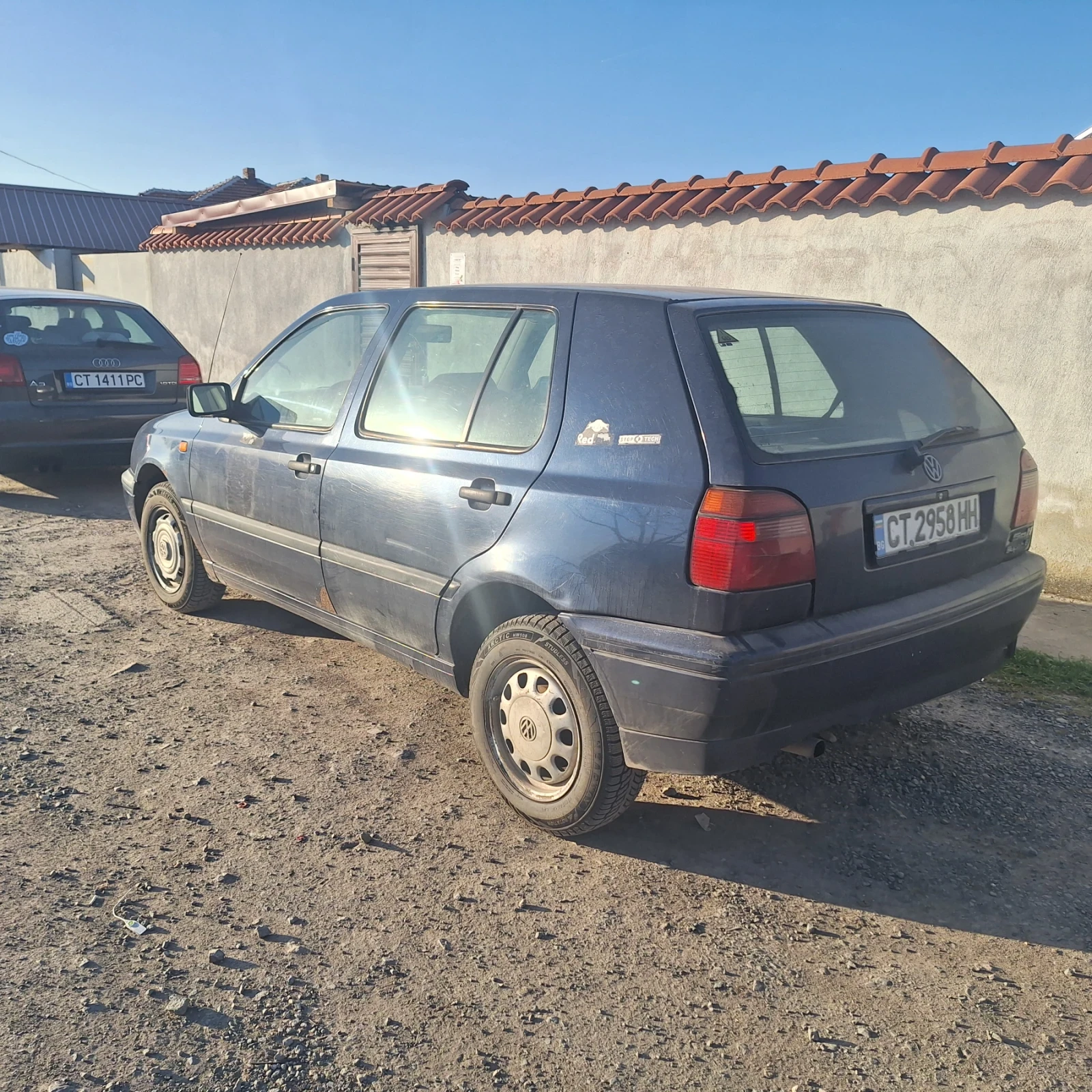 VW Golf, снимка 3 - Автомобили и джипове - 53828787