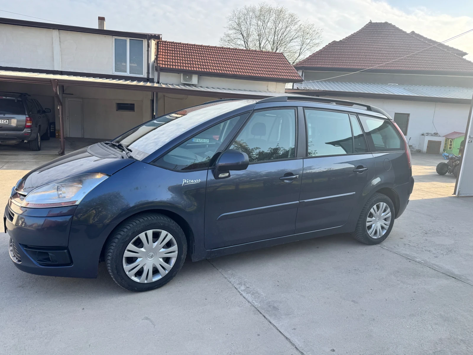 Citroen C4 Picasso 1.6 hdi, снимка 7 - Автомобили и джипове - 54210910