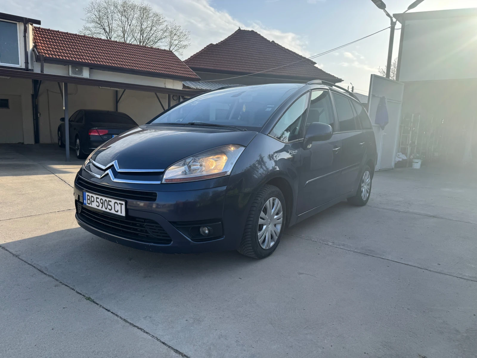 Citroen C4 Picasso 1.6 hdi, снимка 10 - Автомобили и джипове - 54210910