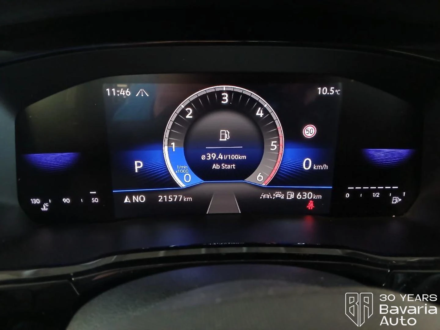 VW Touran 2.0TDI Comfortline DSG, снимка 11 - Автомобили и джипове - 54310322