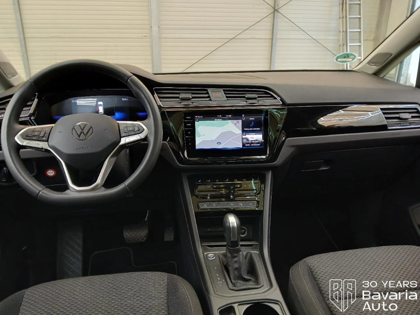 VW Touran 2.0TDI Comfortline DSG, снимка 7 - Автомобили и джипове - 54310322