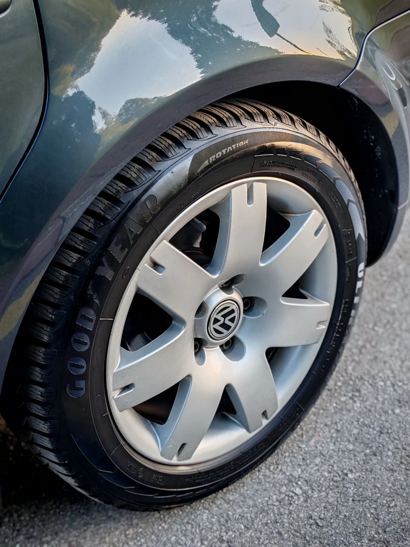 VW Passat 1.9TDI(101)* HIGHLINE* НОВ ВНОС* , снимка 17 - Автомобили и джипове - 54322618