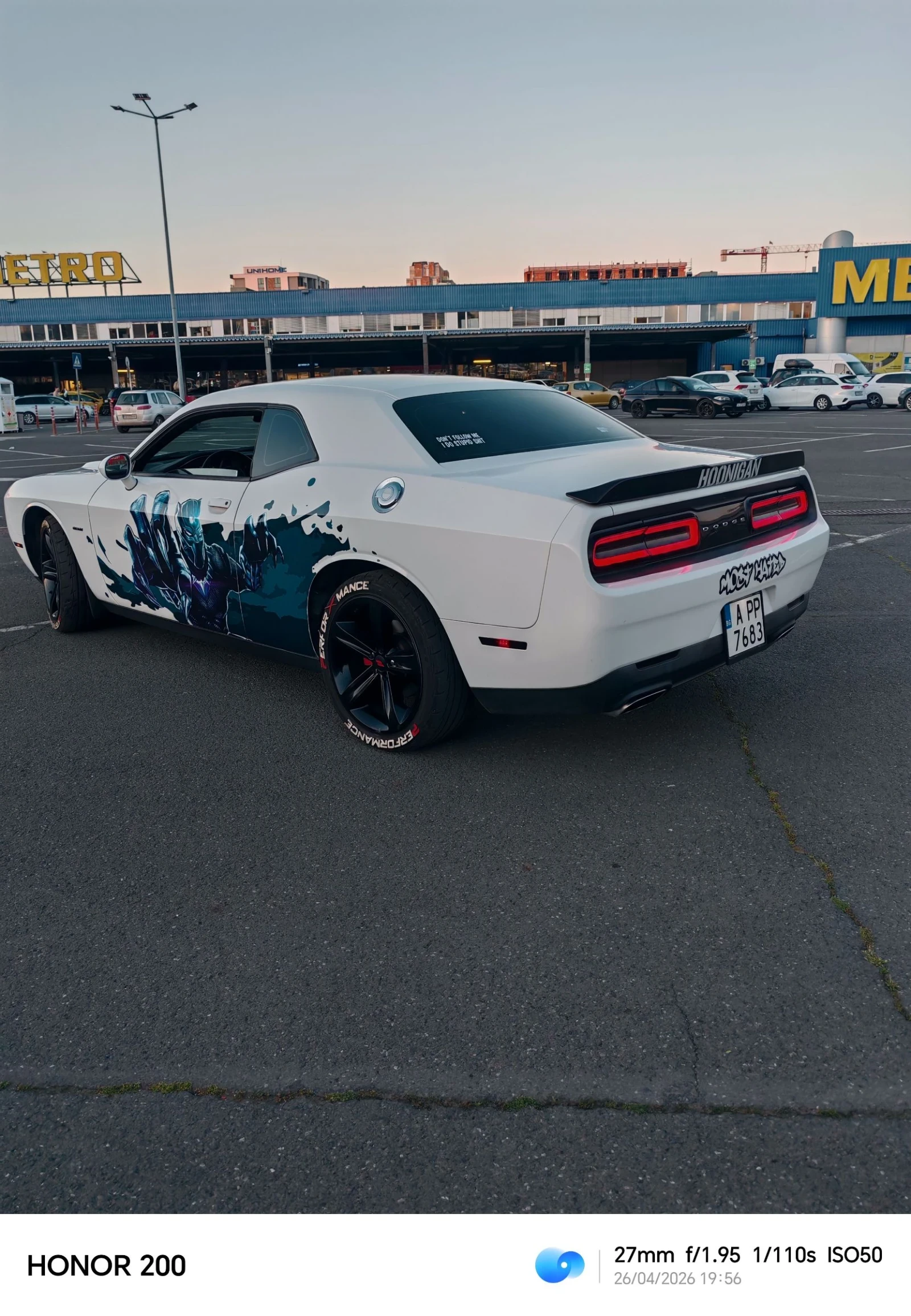 Dodge Challenger 5, 7 HEMI R/T РЪЧНИ СКОРОСТИ. , снимка 7 - Автомобили и джипове - 54360394