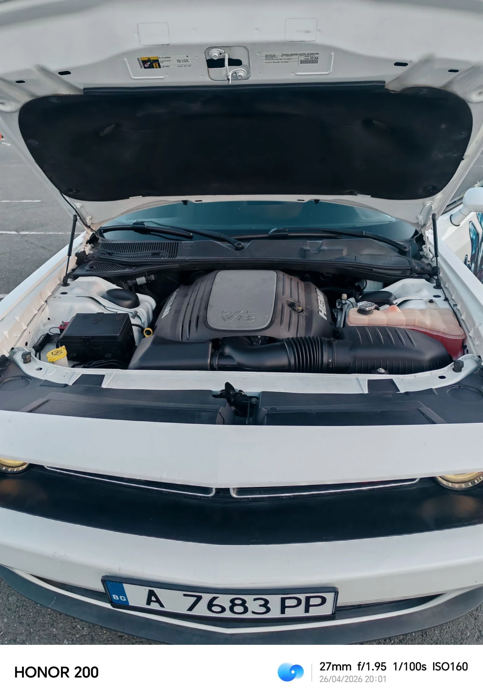 Dodge Challenger 5, 7 HEMI R/T РЪЧНИ СКОРОСТИ. , снимка 11 - Автомобили и джипове - 54360394
