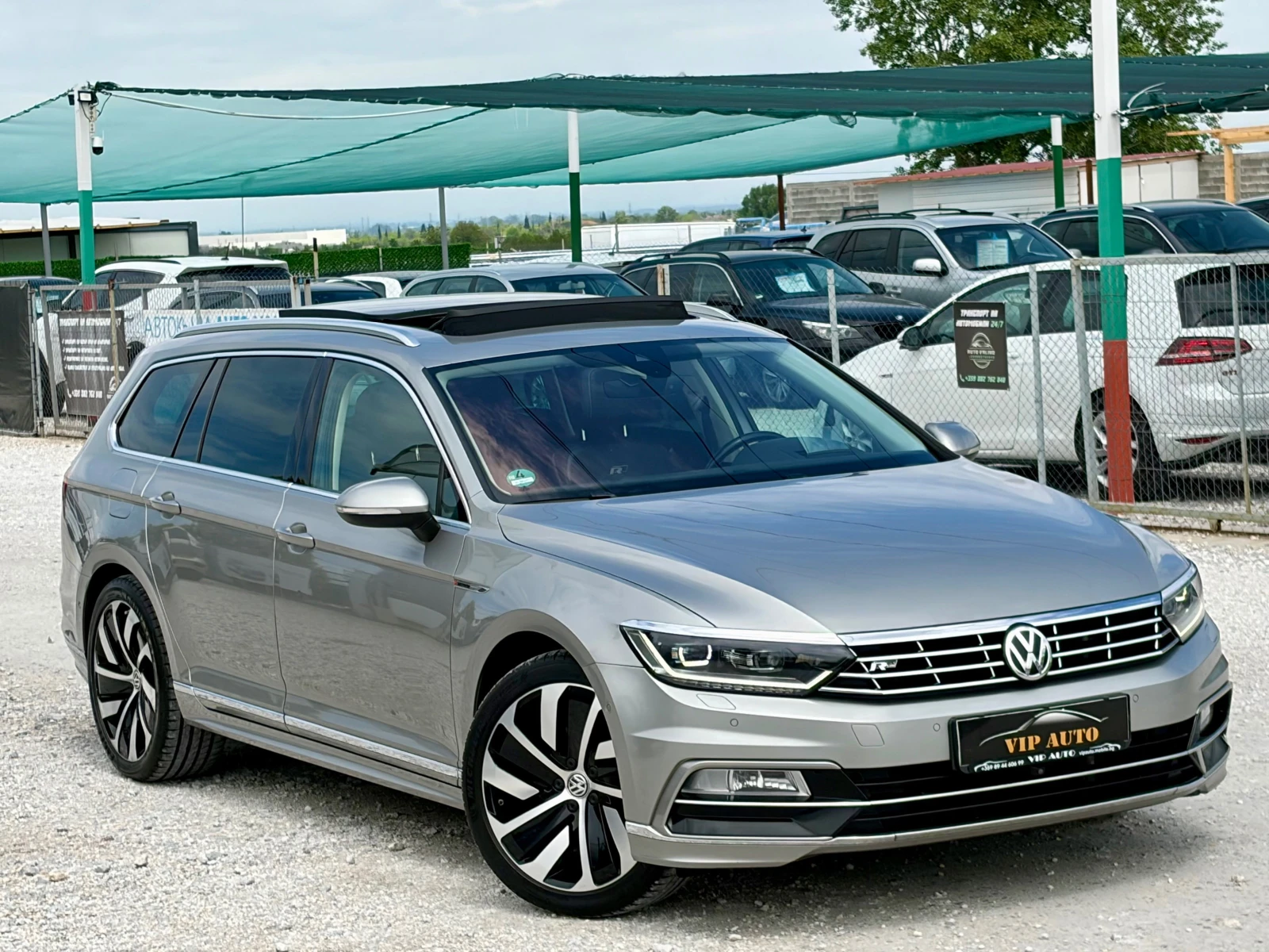 VW Passat R-LINE 2.0TDI DSG 4MOTION TOP FULL, снимка 2 - Автомобили и джипове - 54596765