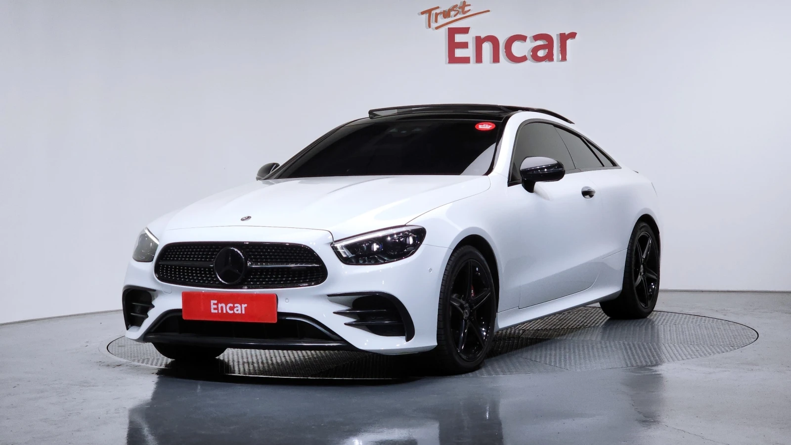Mercedes-Benz E 300 E300d 4MATIC AMG Line | HUD | DISTRONIC | MEMORY | | Mobile.bg � ����������� 1