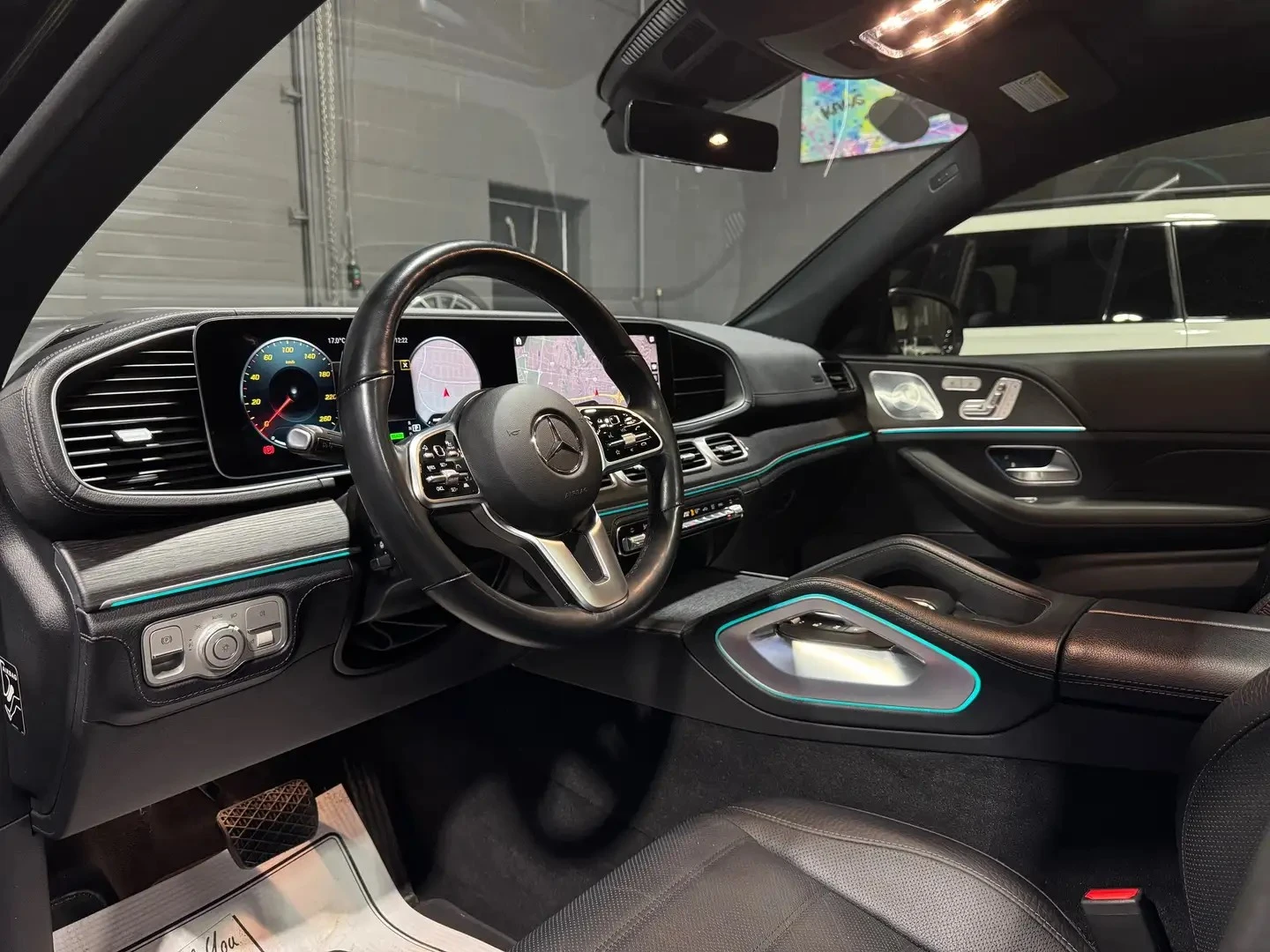 Mercedes-Benz GLE 450 4MATIC* ПАНО* НАВИ* ПОДГРЕВ* ДИСТР.* HUD* МАСАЖИ* , снимка 12 - Автомобили и джипове - 55326999