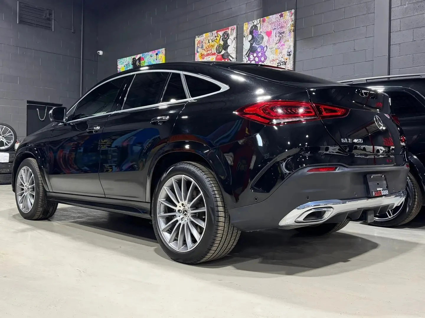 Mercedes-Benz GLE 450 4MATIC* ПАНО* НАВИ* ПОДГРЕВ* ДИСТР.* HUD* МАСАЖИ* , снимка 4 - Автомобили и джипове - 55326999