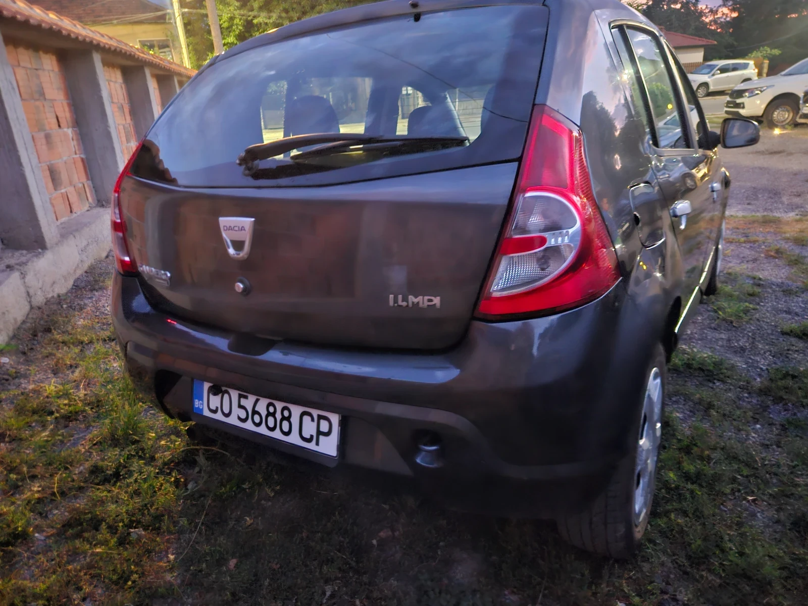Dacia Sandero 1.4 mpi + газ (lpg), снимка 8 - Автомобили и джипове - 55943905