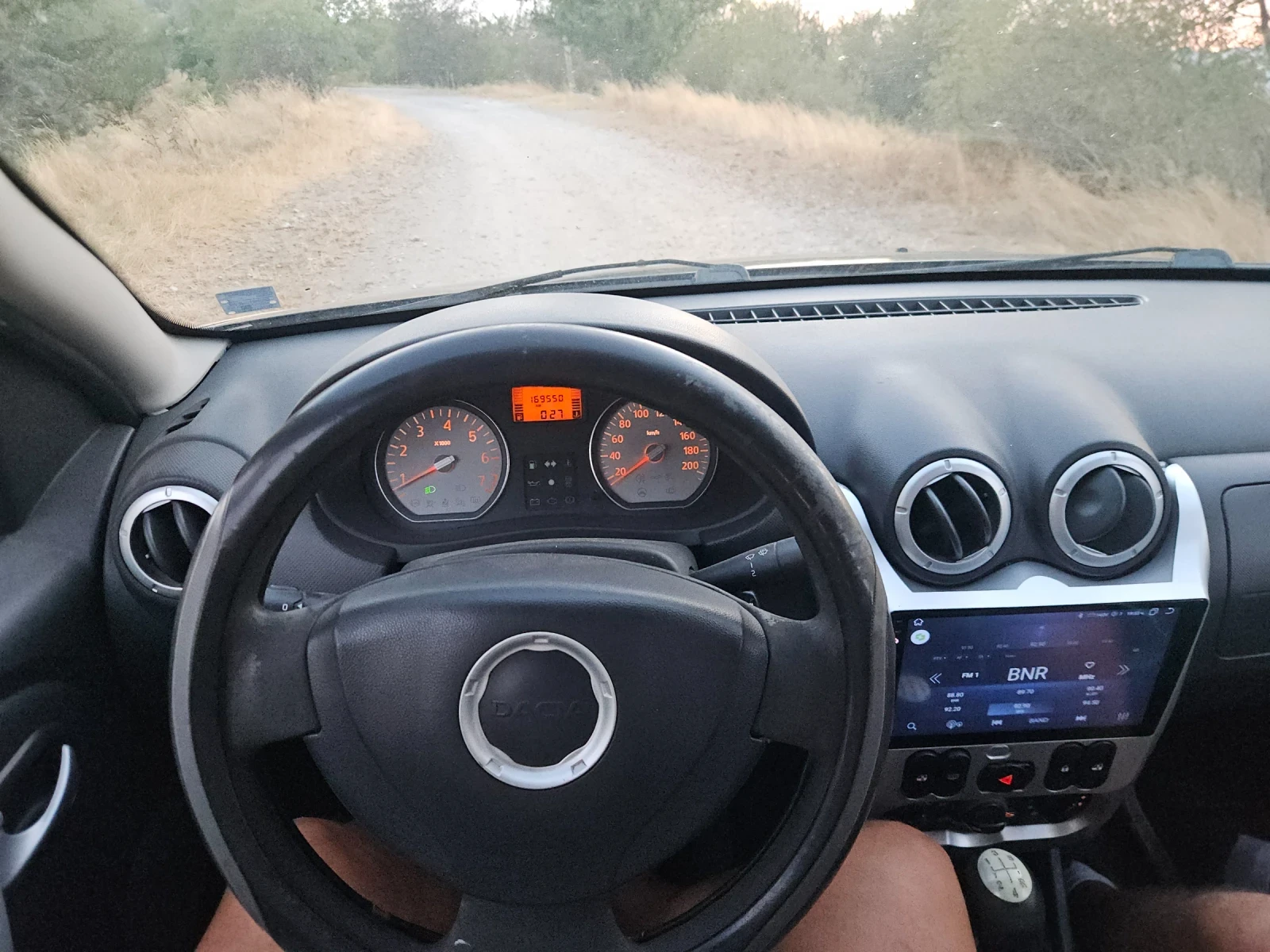Dacia Sandero 1.4 mpi + газ (lpg), снимка 5 - Автомобили и джипове - 55943905