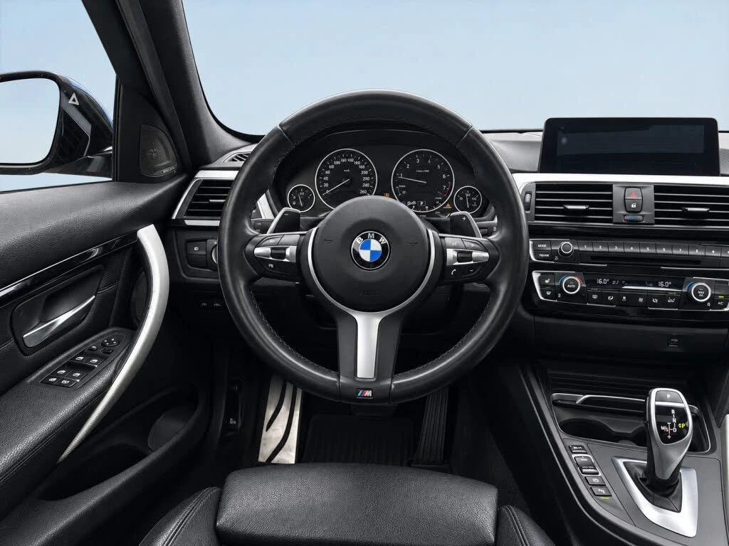 BMW 330 АвтоКредит * (ЦЕНА ДО БГ), снимка 12 - Автомобили и джипове - 56326988