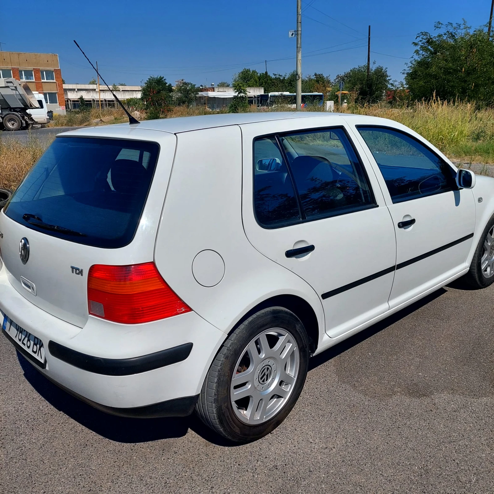 VW Golf, снимка 4 - Автомобили и джипове - 56501902