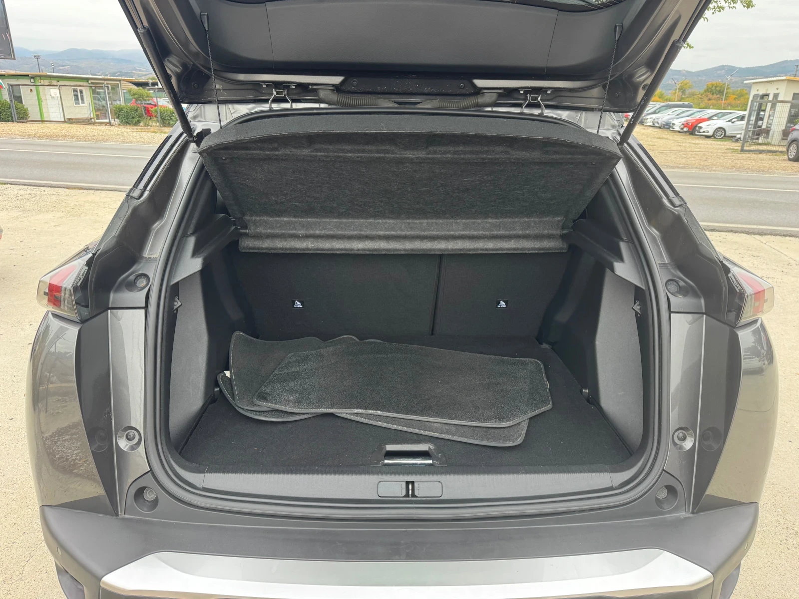 Peugeot 2008 1.5 D GT-line | Mobile.bg � ����������� 16